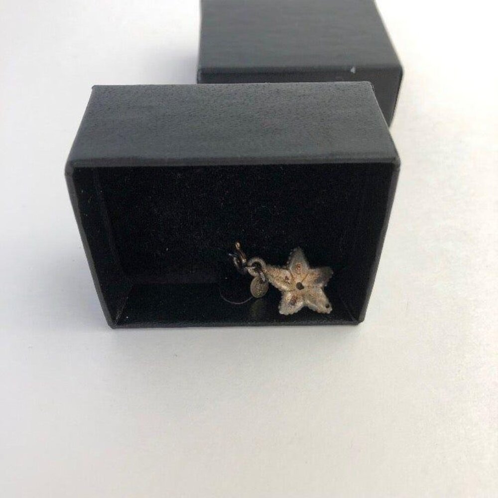 Sterling Silver Starfish Charm / Pendant - Picture 2 of 5